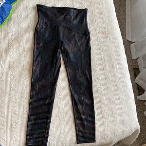 Spanx 7/8 Booty Boost Leggings